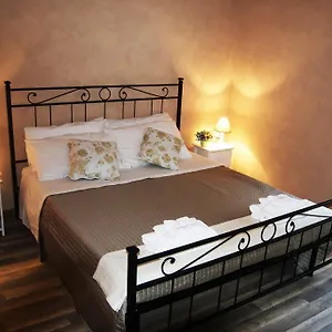 House Colosseo Apartament
