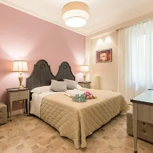 Holiday home Altarocca Embassy, Rome